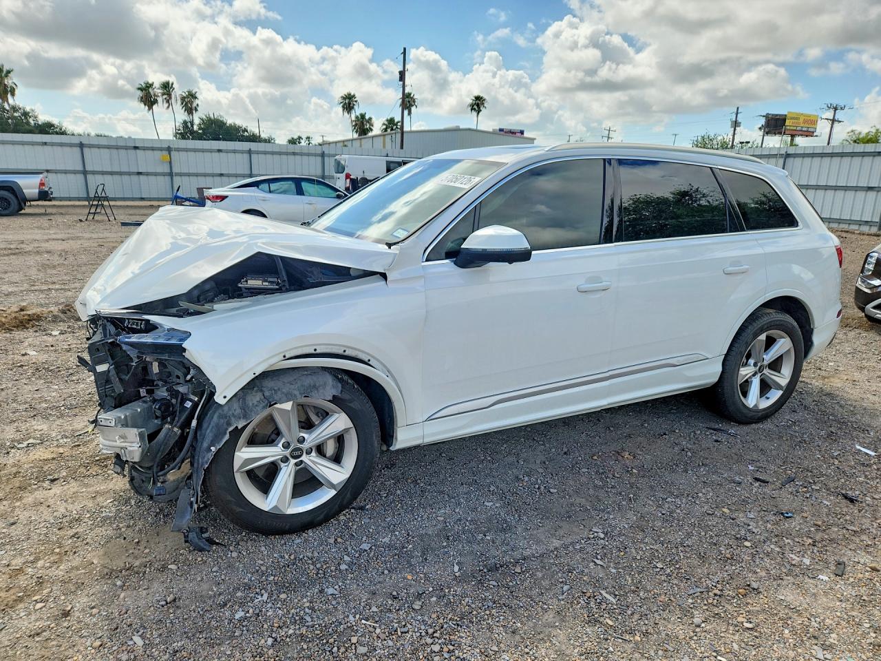 2023 AUDI Q7