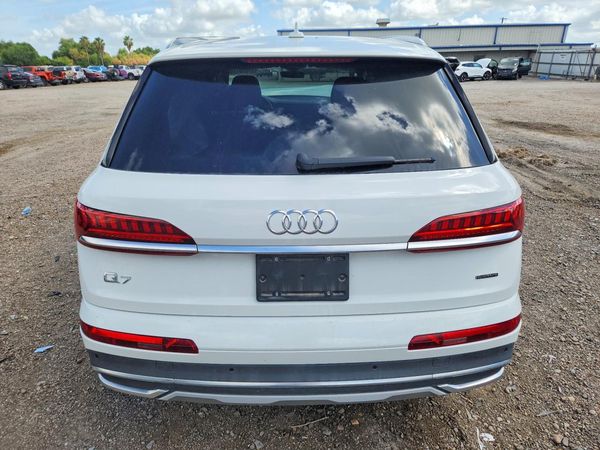 2023 AUDI Q7