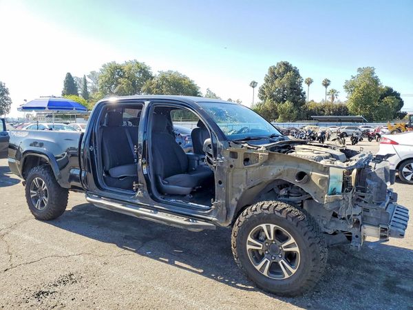 2017 TOYOTA TACOMA