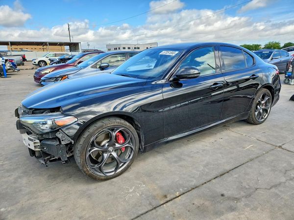 2018 ALFA ROMEO GIULIA TI AWD