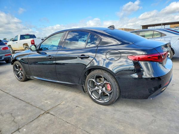 2018 ALFA ROMEO GIULIA TI AWD