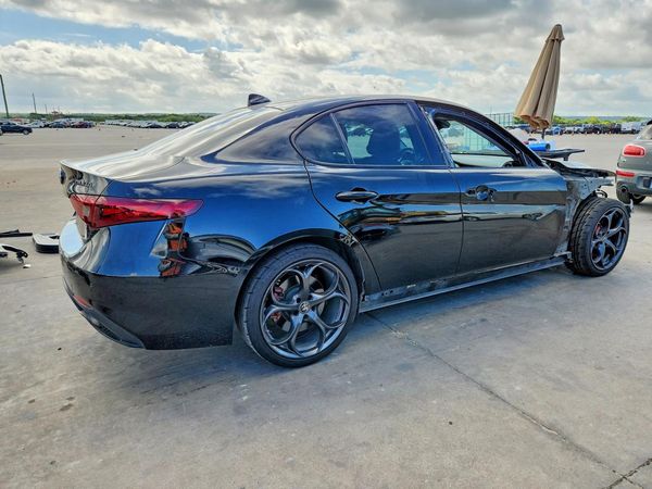 2018 ALFA ROMEO GIULIA TI AWD