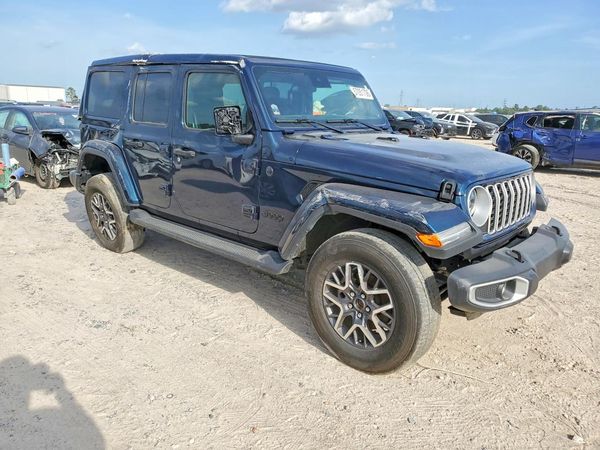 2025 JEEP 3RD AXLE Sahara