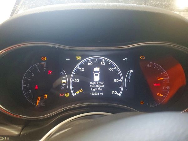 2022 JEEP GRAND CHEROKEE WK LAREDO 4X4