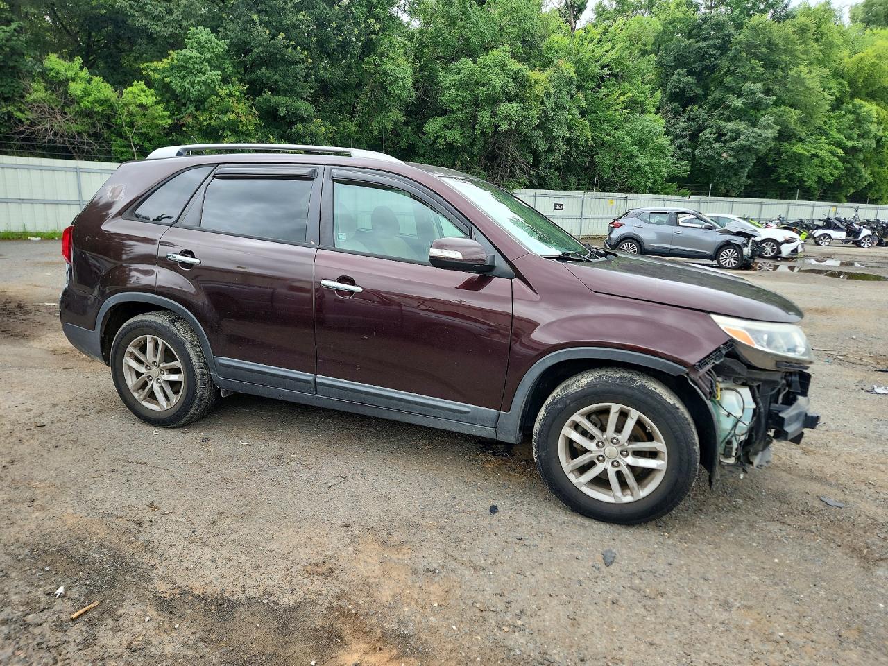 2015 KIA SORENTO GL