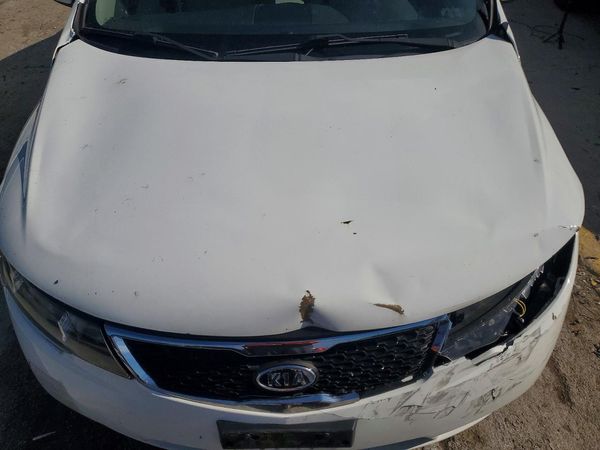 2013 KIA FORTE LX