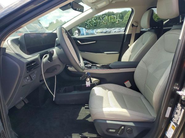 2024 KIA EV6 Light, Wind