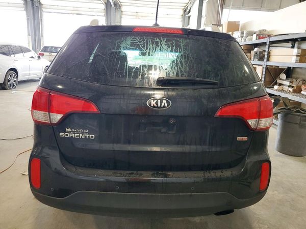 2015 KIA SORENTO GL