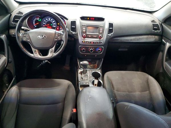 2015 KIA SORENTO GL