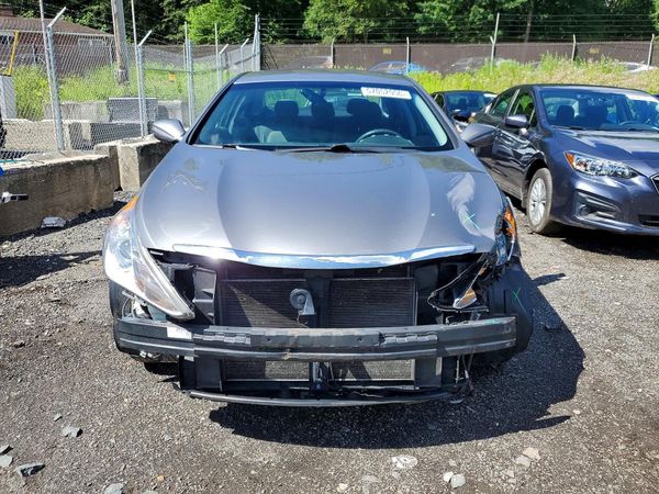 2013 HYUNDAI SONATA GLS/ GLS Popular