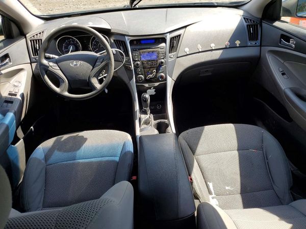 2013 HYUNDAI SONATA GLS/ GLS Popular