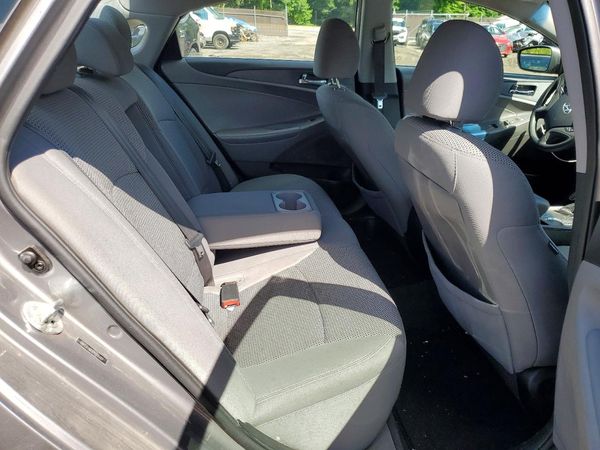 2013 HYUNDAI SONATA GLS/ GLS Popular