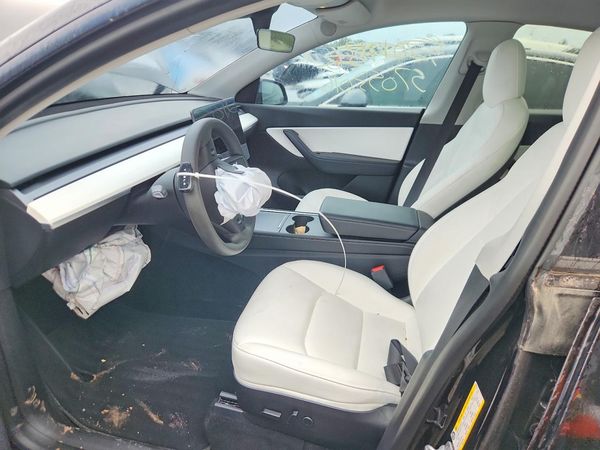 2021 TESLA MODEL Y — DENT