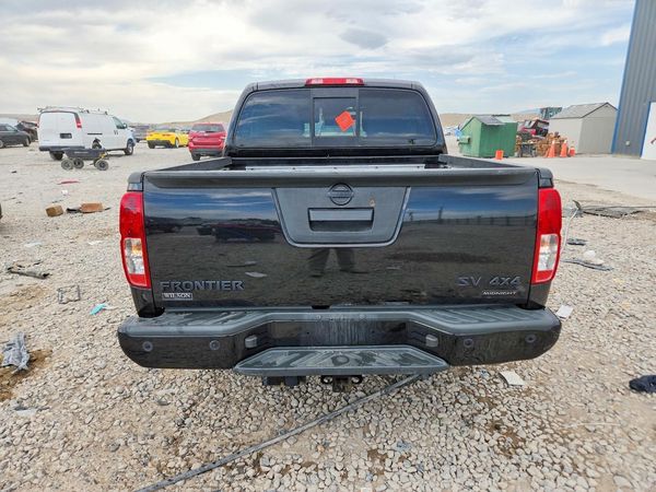 2021 NISSAN FRONTIER