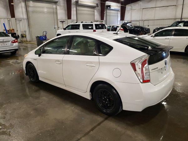2013 TOYOTA PRIUS