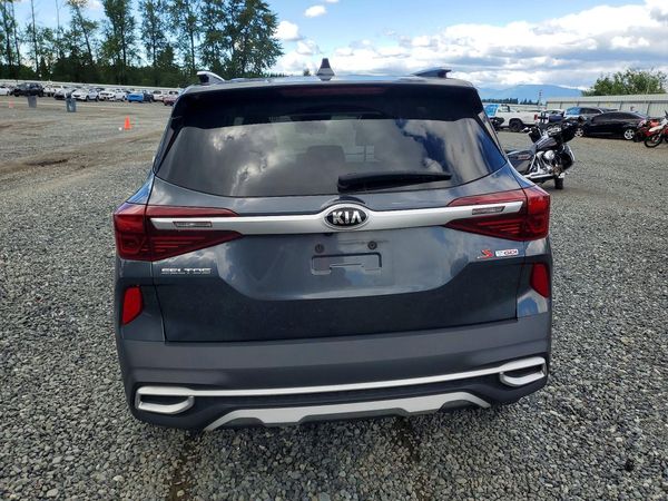 2021 KIA SELTOS S