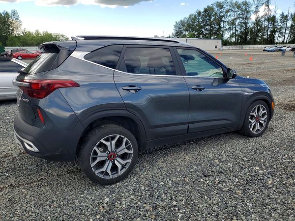 2021 KIA SELTOS S