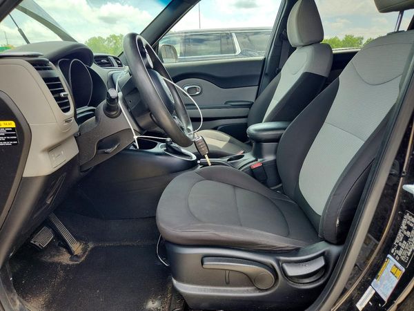 2015 KIA SOUL GL(Middle-low grade)