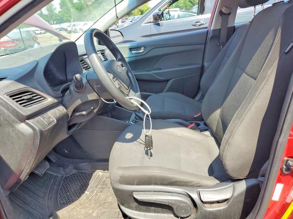 2018 HYUNDAI ACCENT SE and SEL
