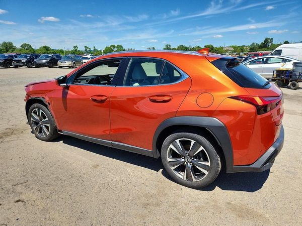 2019 LEXUS UX