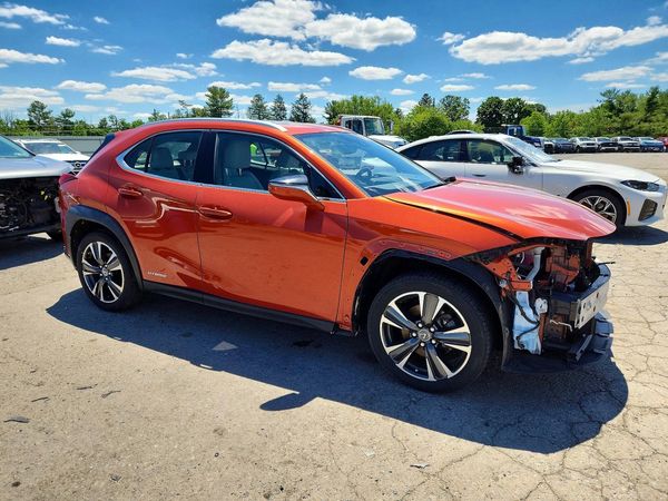 2019 LEXUS UX