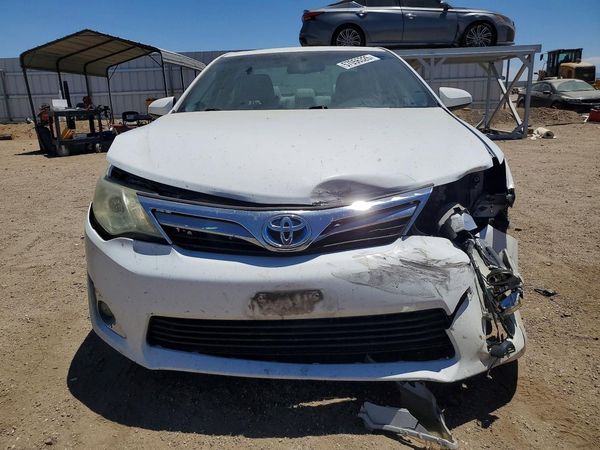 2012 TOYOTA CAMRY SOLA Hybrid