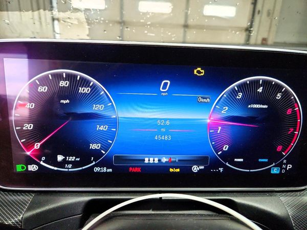 2024 MERCEDES-BENZ C