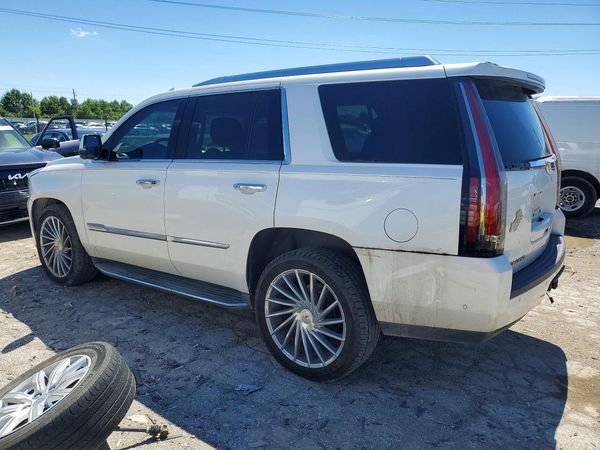 2017 CADILLAC ESCALADE Base