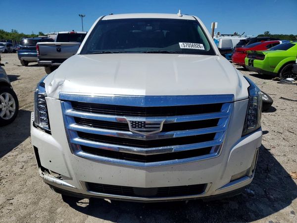 2017 CADILLAC ESCALADE Base