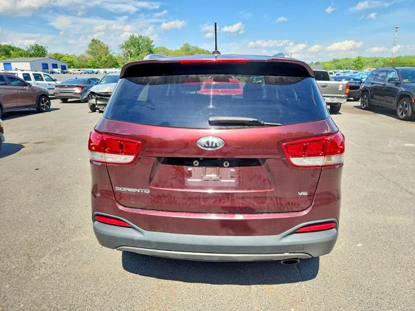 2017 KIA SORENTO