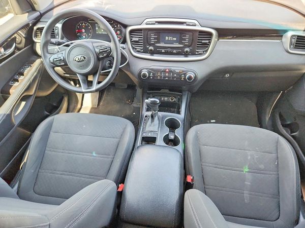 2017 KIA SORENTO