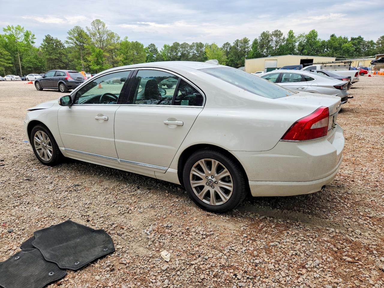 2010 VOLVO S80