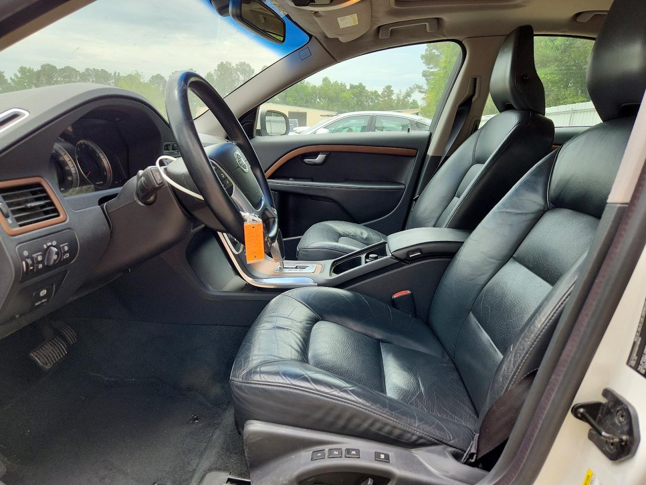 2010 VOLVO S80