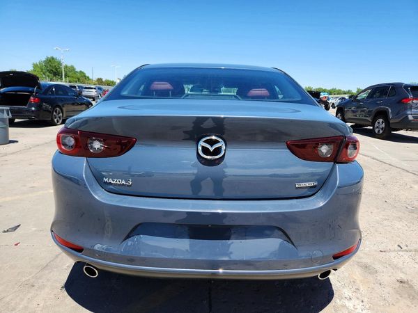 2022 MAZDA 3 Preferred Package