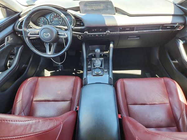 2022 MAZDA 3 Preferred Package