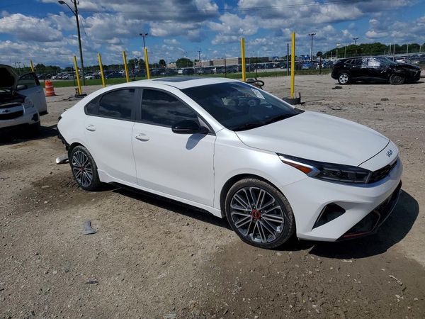 2024 KIA FORTE GT
