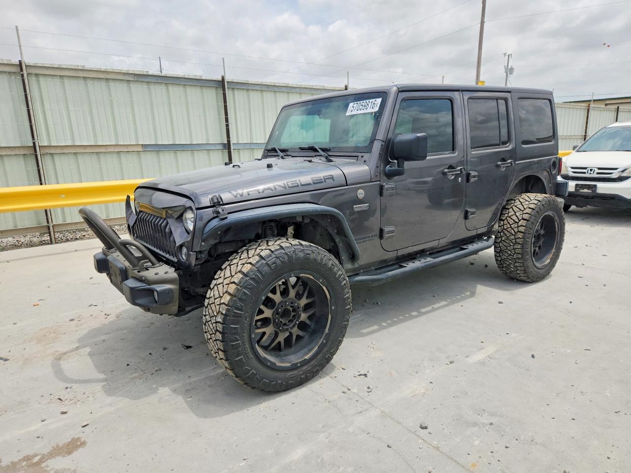 2016 JEEP WRANGLER UNLIMITED SAHARA 4X4