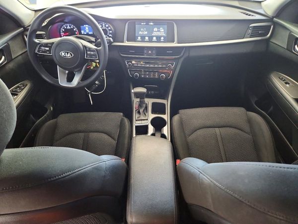 2019 KIA OPTIMA LX, S