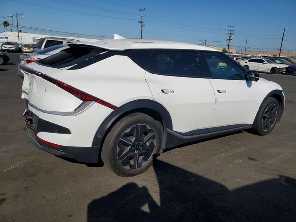 2025 KIA EV6