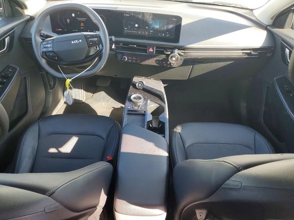 2025 KIA EV6