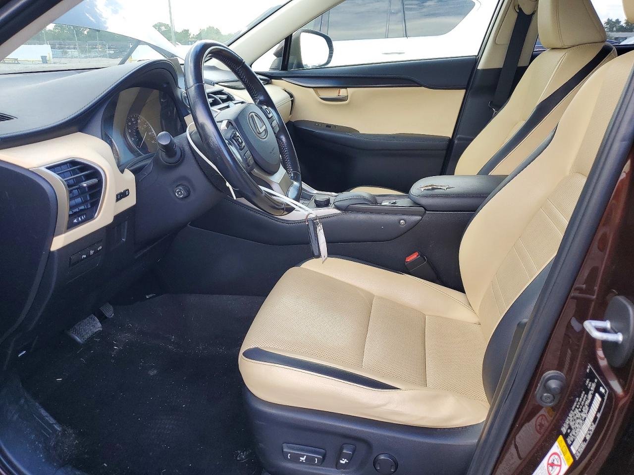2016 LEXUS NX 200T 200t Luxury