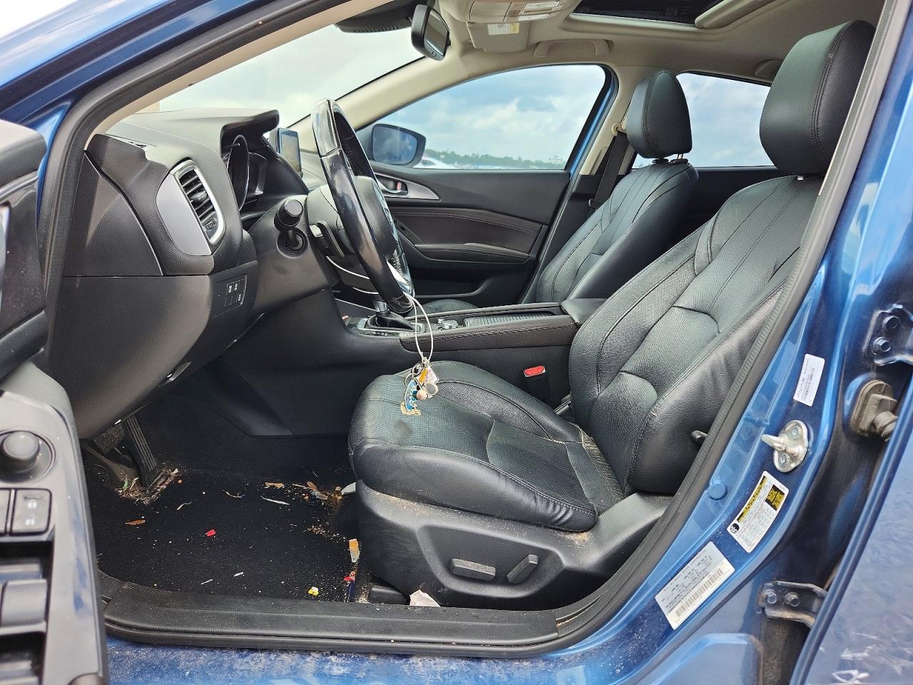 2017 MAZDA 3 Grand Touring