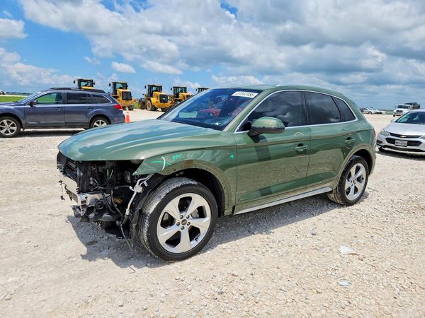 2023 AUDI Q5 S Line quattro Prestige