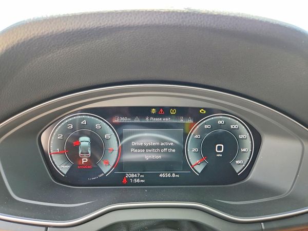 2023 AUDI Q5 S Line quattro Prestige