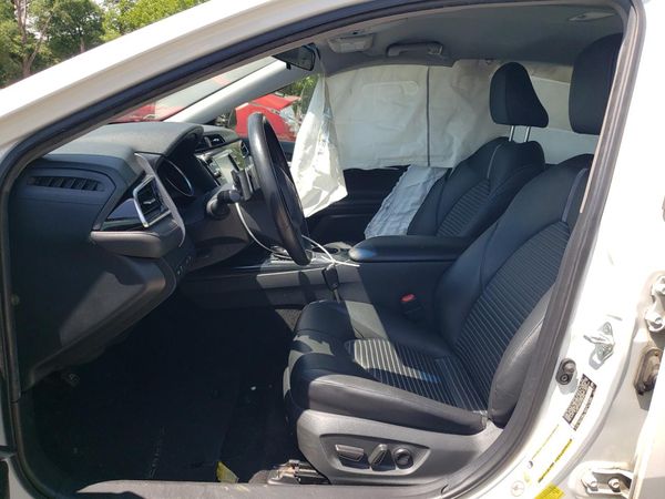 2018 TOYOTA CAMRY LE/SE/XLE/XSE — DENT