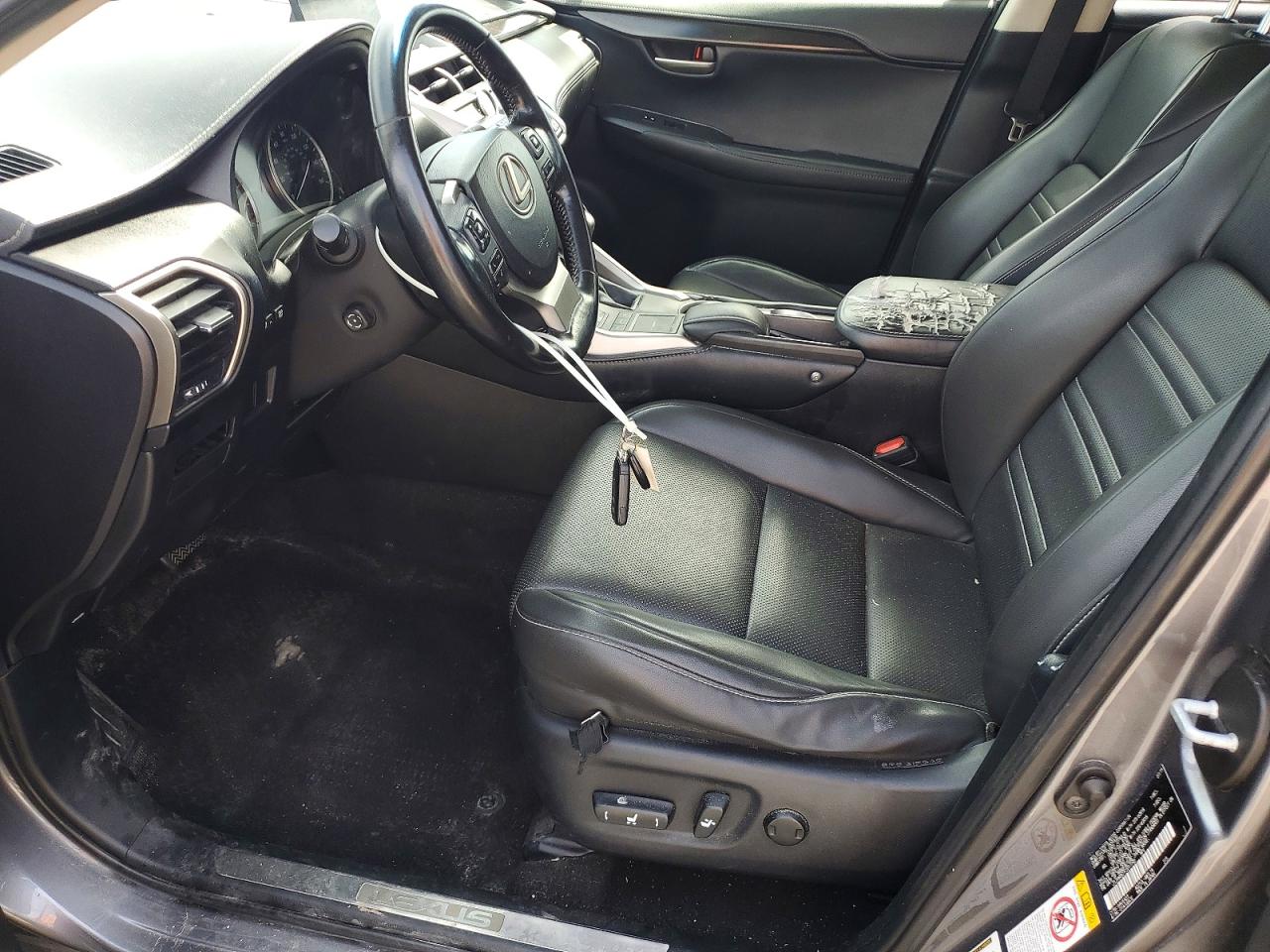 2015 LEXUS NX 200t Luxury