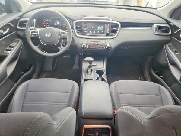 2019 KIA SORENTO L, LX, S