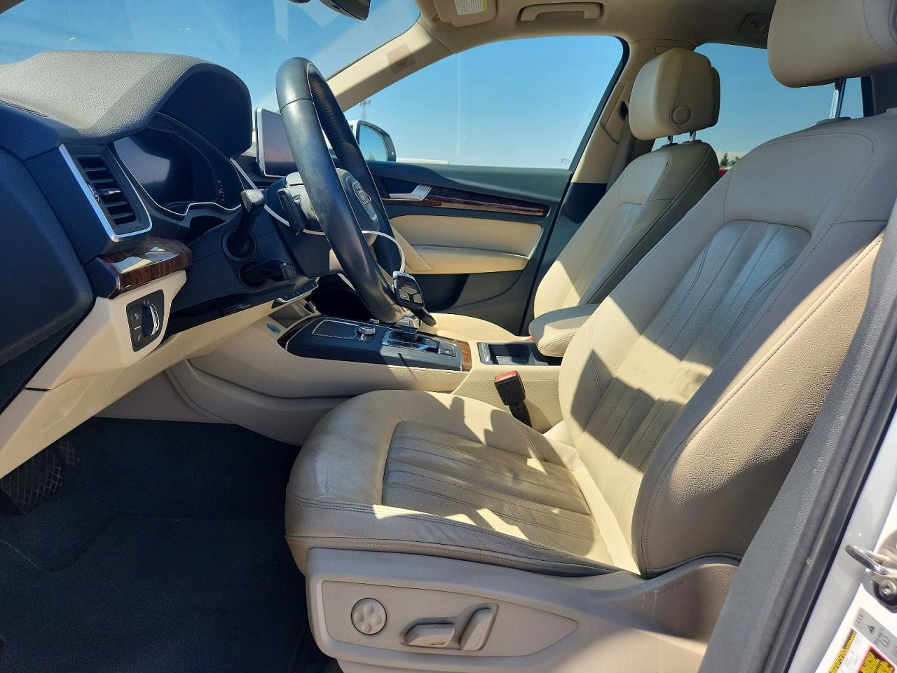 2018 AUDI Q5 quattro Premium Plus