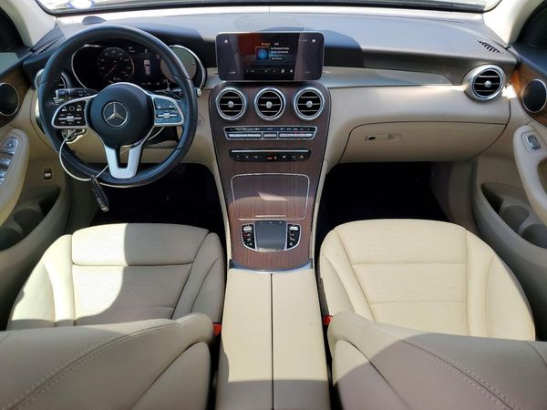 2022 MERCEDES-BENZ GLC GLC300 4MATIC