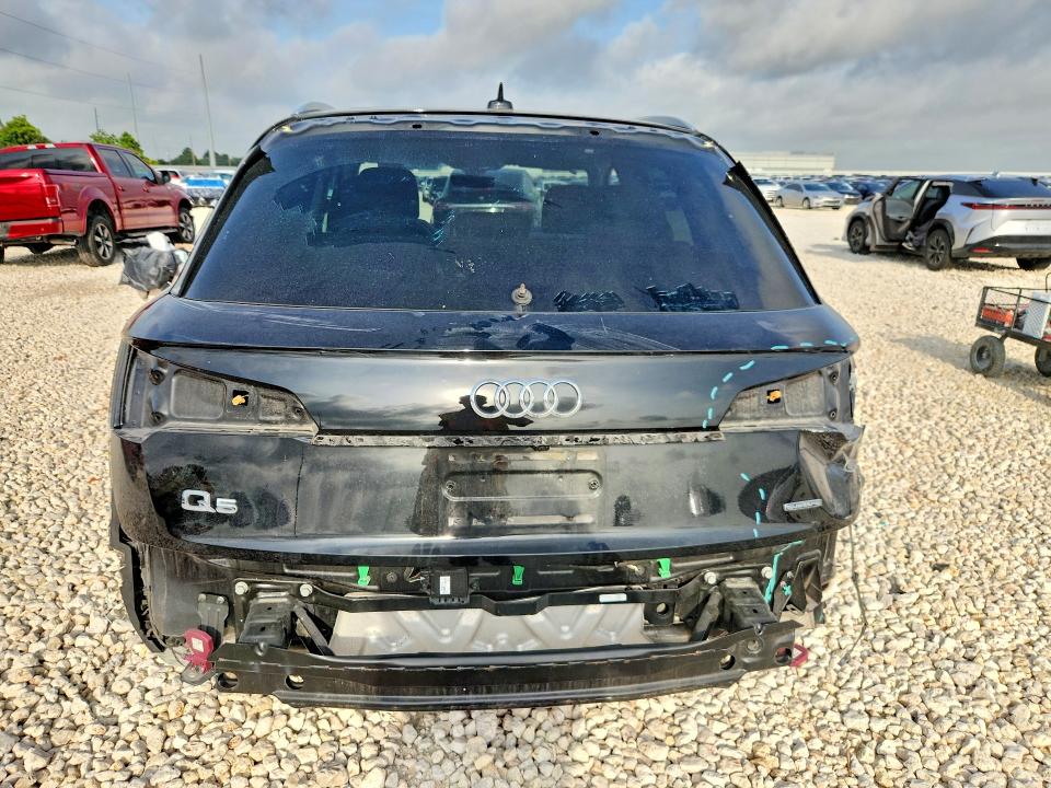 2021 AUDI Q5 quattro Premium Plus